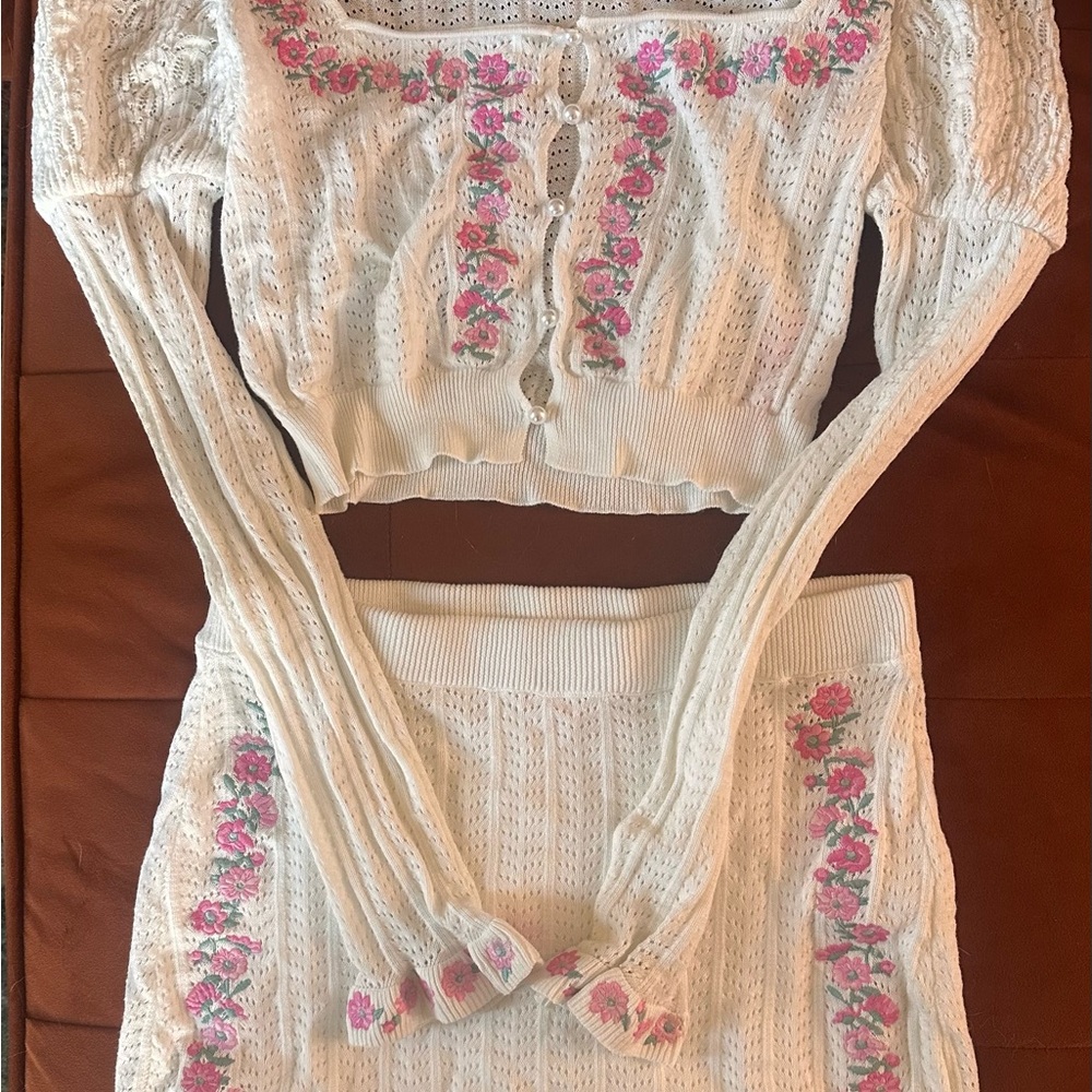 White Knit Floral Two-Piece Set